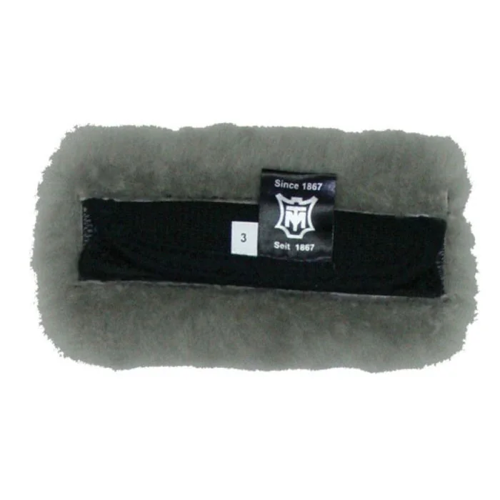 EA Mattes Sheepskin Curb Chain Cover