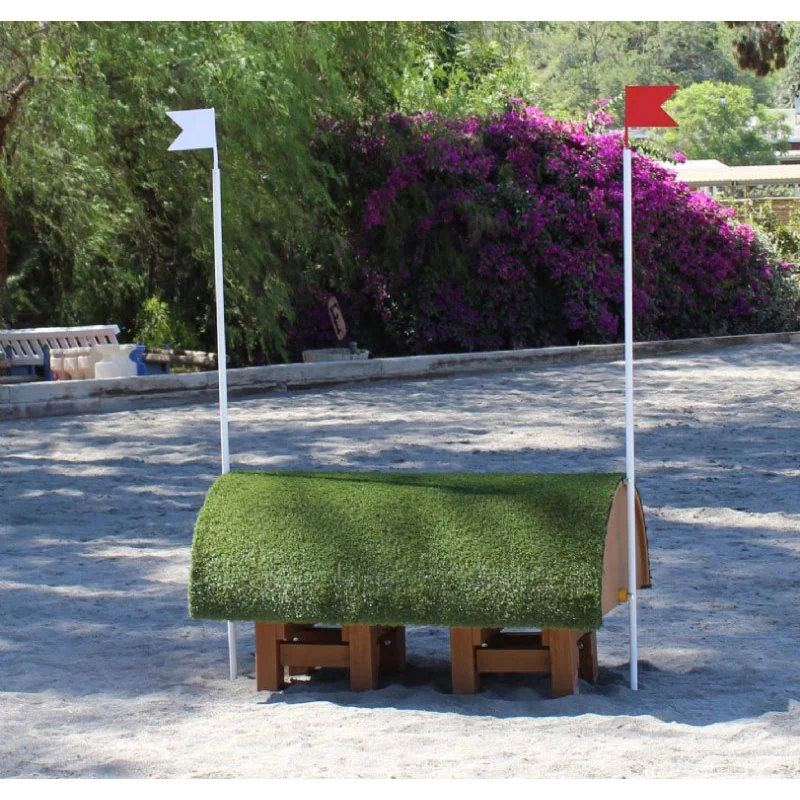 Burlingham Derby 1/2 Round w/Turf - 1 Set